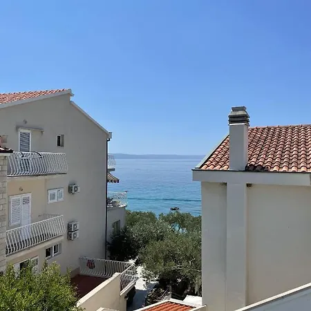 Arina - 20 M From Beach, Apartment Tucepi