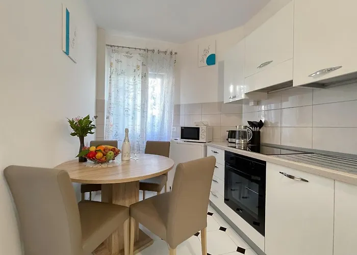 Apartament Arina *